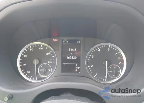 2018 Mercedes-Benz Metris from USA, damaged, VIN WD4PG2EE4J3376376